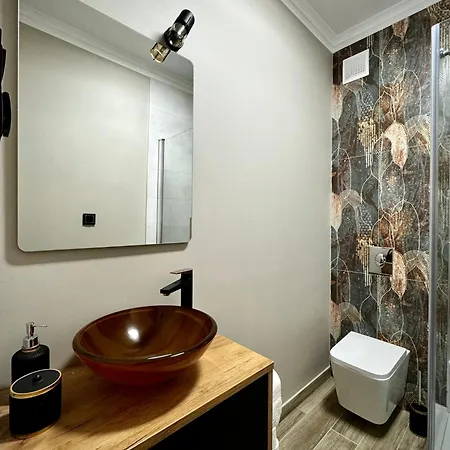 Aviendo Swietokrzyska * Vratislav